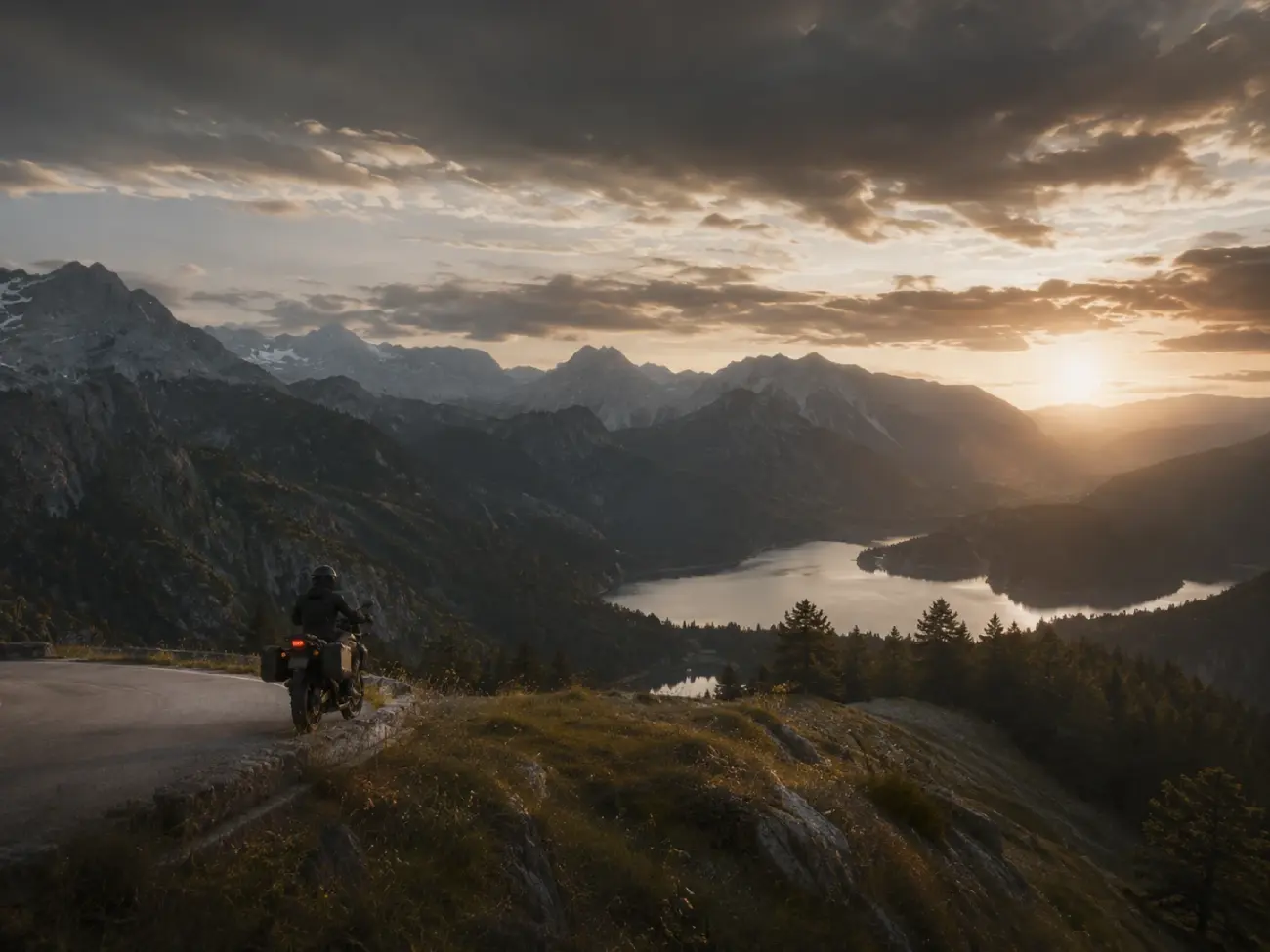 Bergpanorama während einer Motorradtour